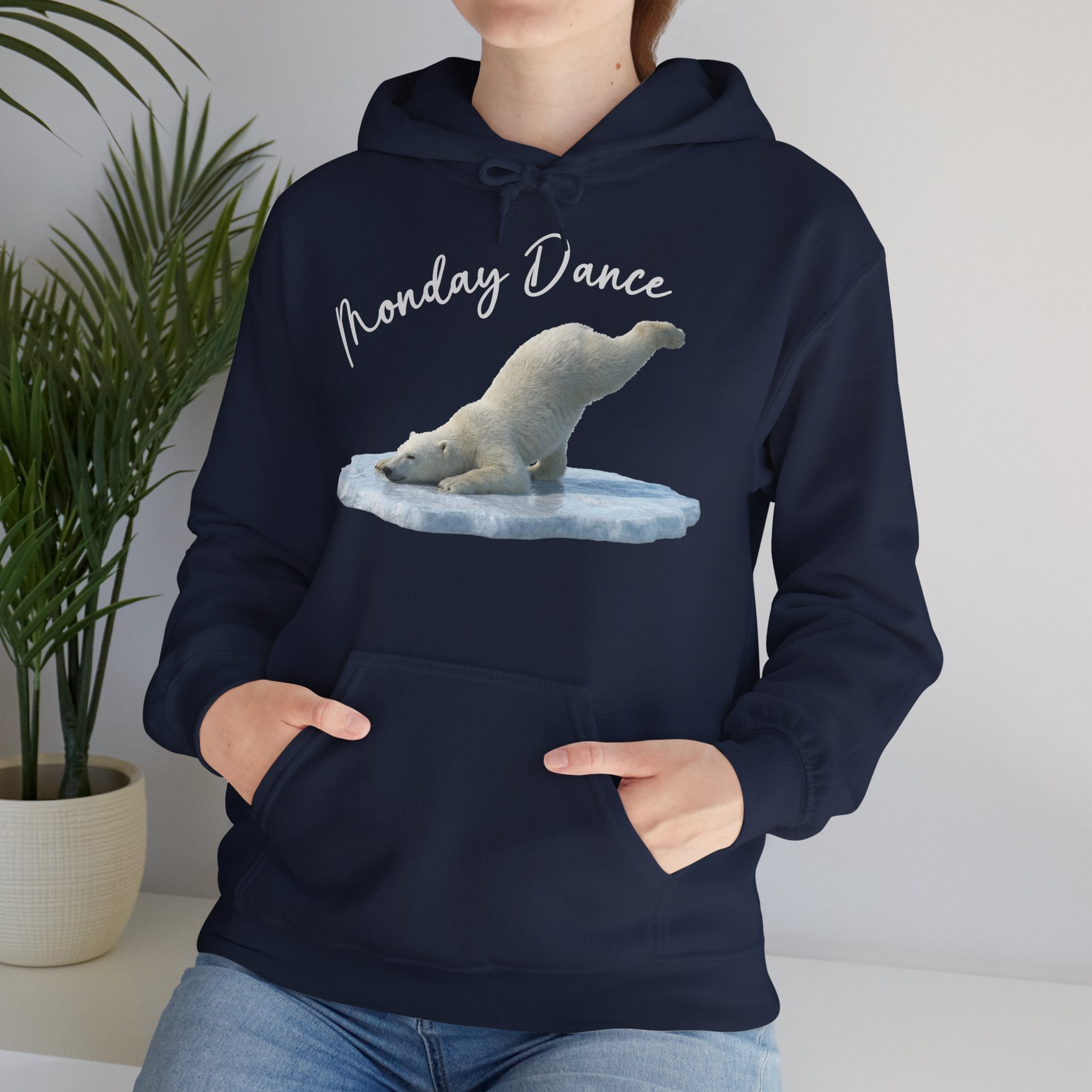 Eisbär „Monday Dance" Hoodie | Karikatur | Phönix-Potsdam®