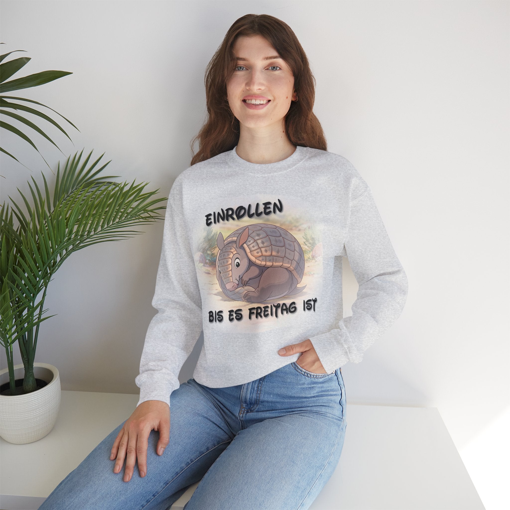 Gürteltier „Einrollen bis es Freitag ist“ Rundhals-Sweatshirt | Phönix-Potsdam®