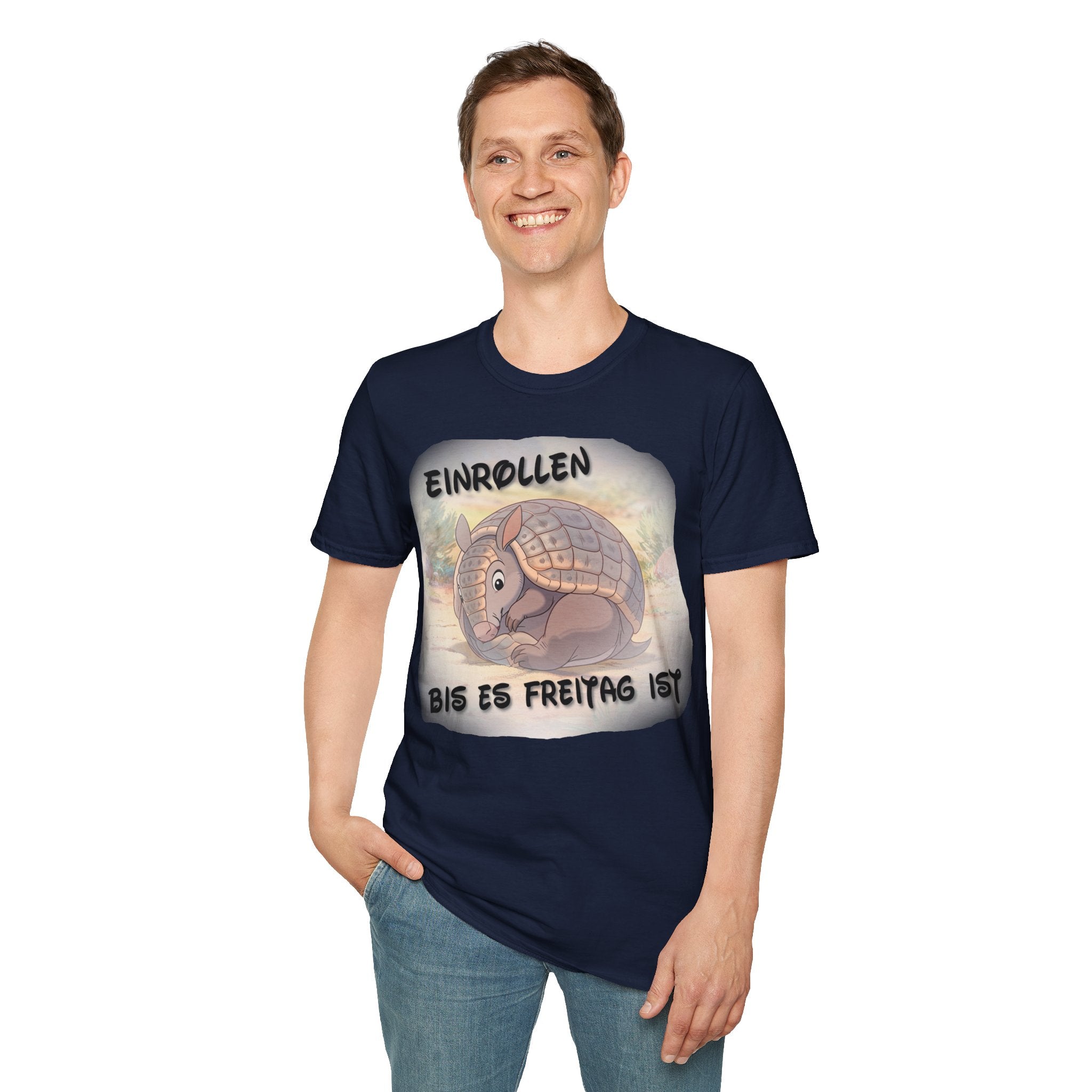 Gürteltier „Einrollen bis es Freitag ist“ T-Shirt | Phönix-Potsdam®