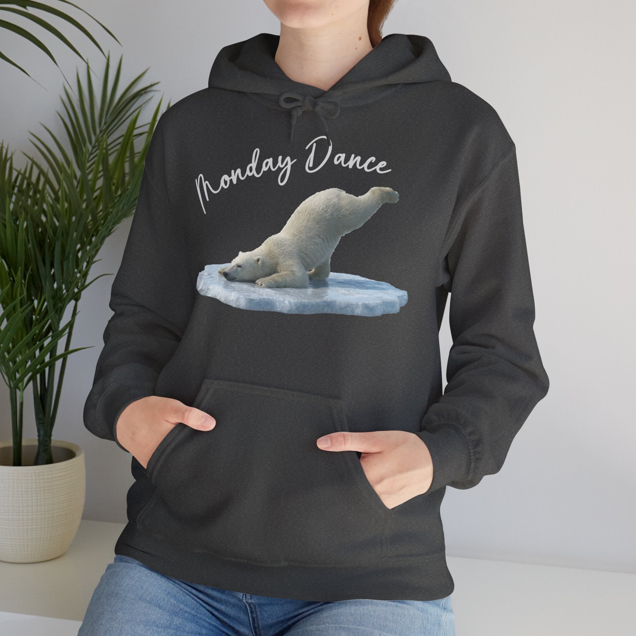 Eisbär „Monday Dance" Hoodie | Karikatur | Phönix-Potsdam®