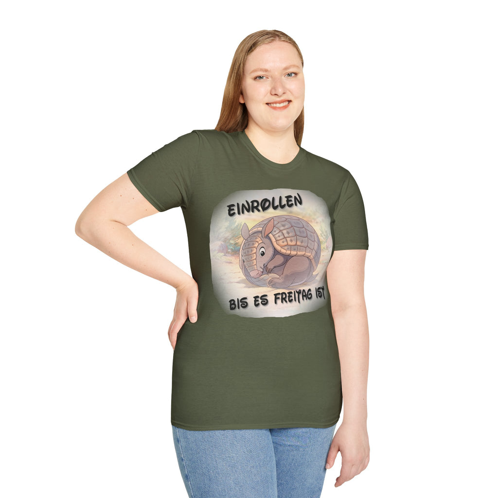 Gürteltier „Einrollen bis es Freitag ist“ T-Shirt | Phönix-Potsdam®