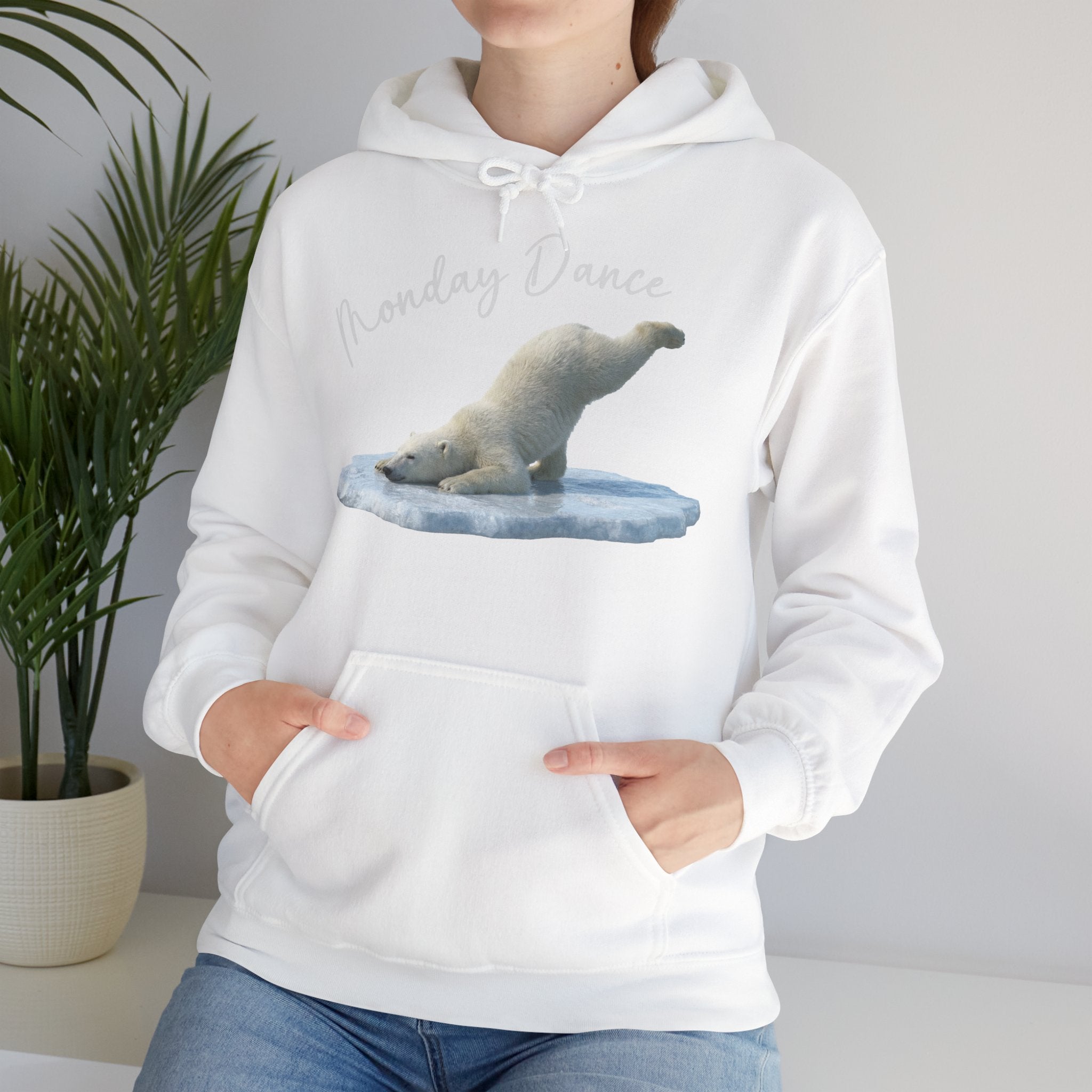 Eisbär „Monday Dance" Hoodie | Karikatur | Phönix-Potsdam®