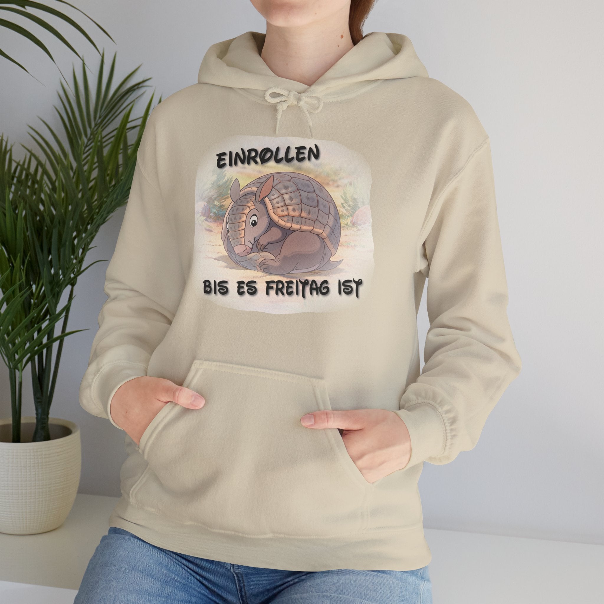 Gürteltier „Einrollen bis es Freitag ist“ Hoodie | Phönix-Potsdam®