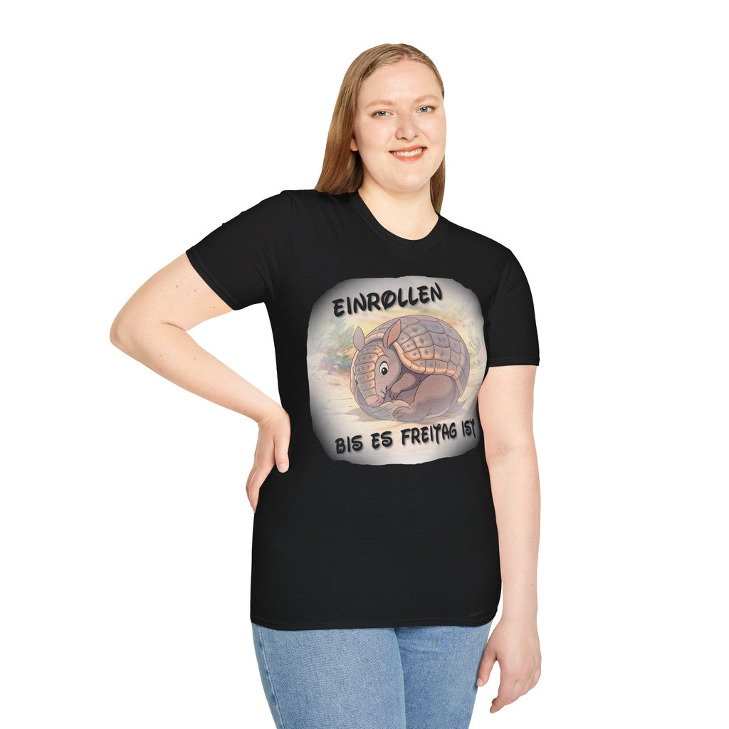 Gürteltier „Einrollen bis es Freitag ist“ T-Shirt | Phönix-Potsdam®