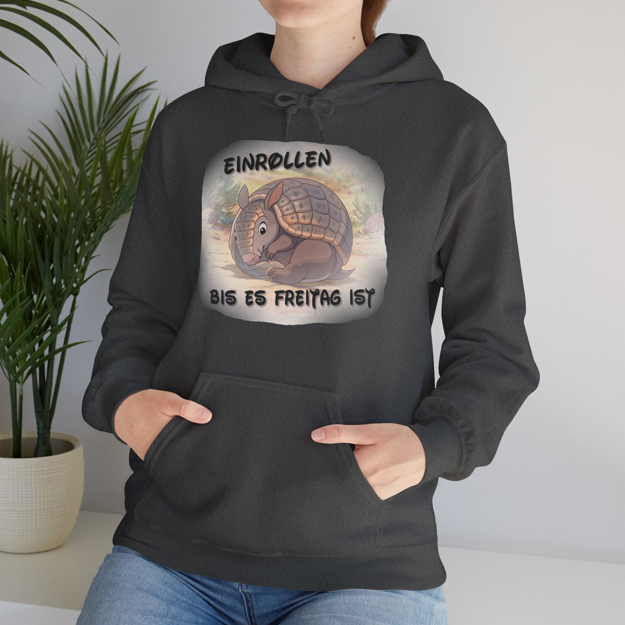 Gürteltier „Einrollen bis es Freitag ist“ Hoodie | Phönix-Potsdam®