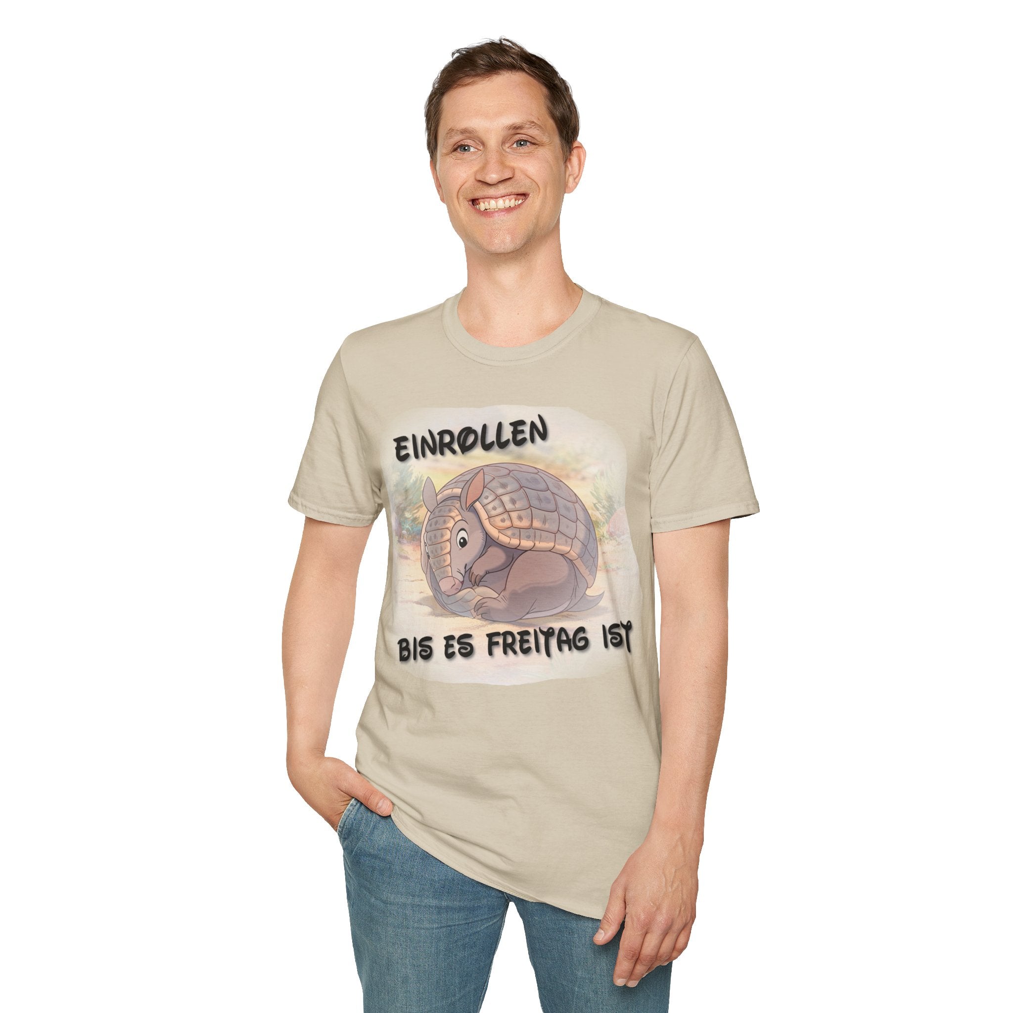 Gürteltier „Einrollen bis es Freitag ist“ T-Shirt | Phönix-Potsdam®