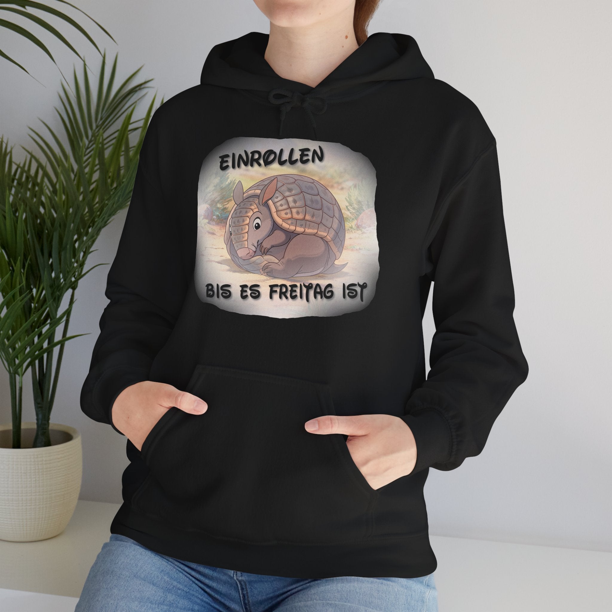 Gürteltier „Einrollen bis es Freitag ist“ Hoodie | Phönix-Potsdam®