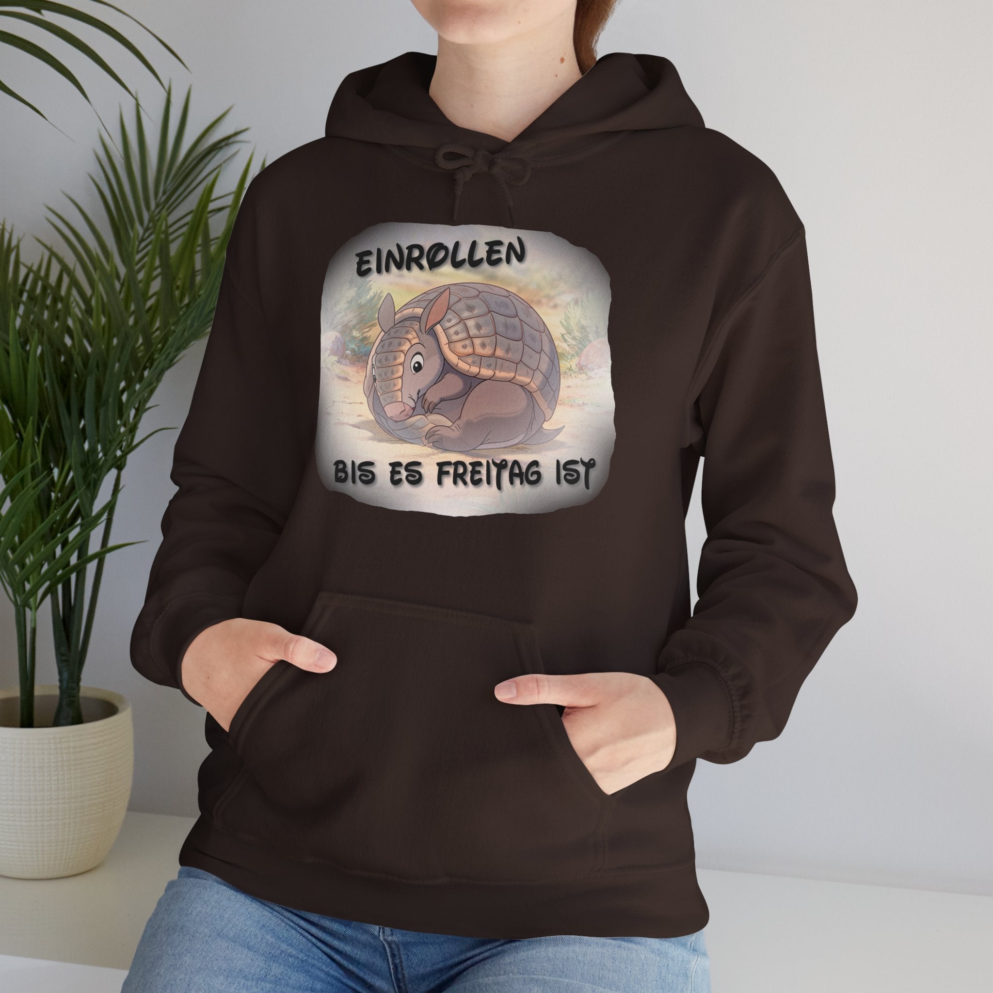 Gürteltier „Einrollen bis es Freitag ist“ Hoodie | Phönix-Potsdam®