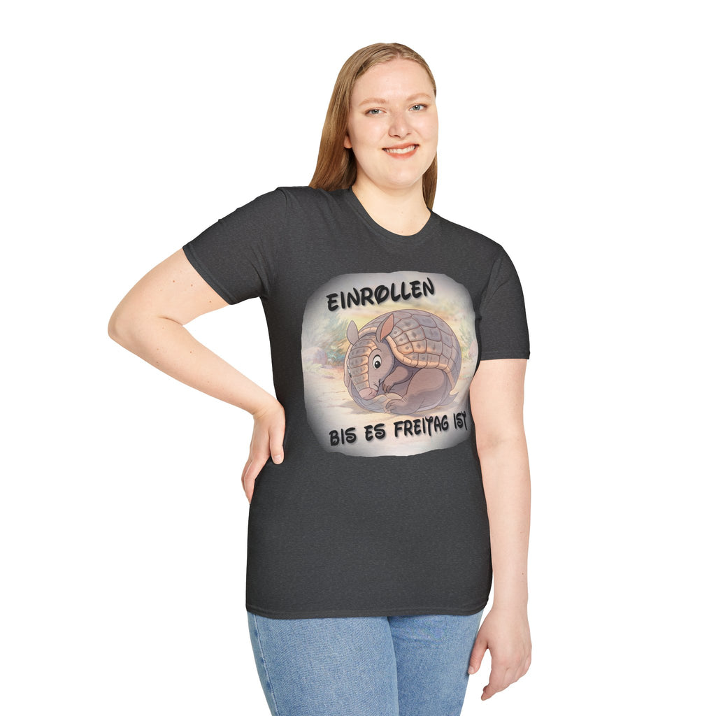 Gürteltier „Einrollen bis es Freitag ist“ T-Shirt | Phönix-Potsdam®